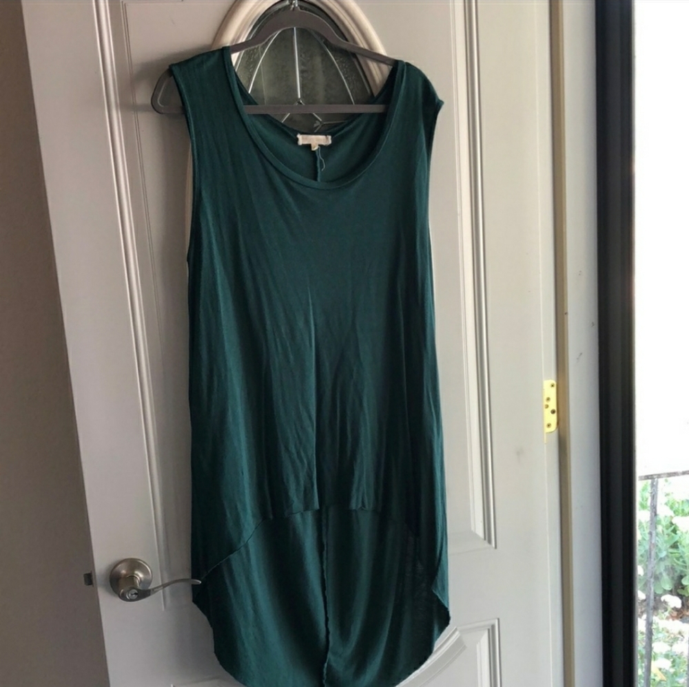 Asymmetrical Hi Lo Top